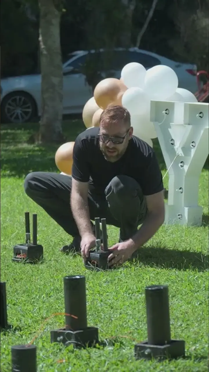 Fogos no evento Chá Revelação